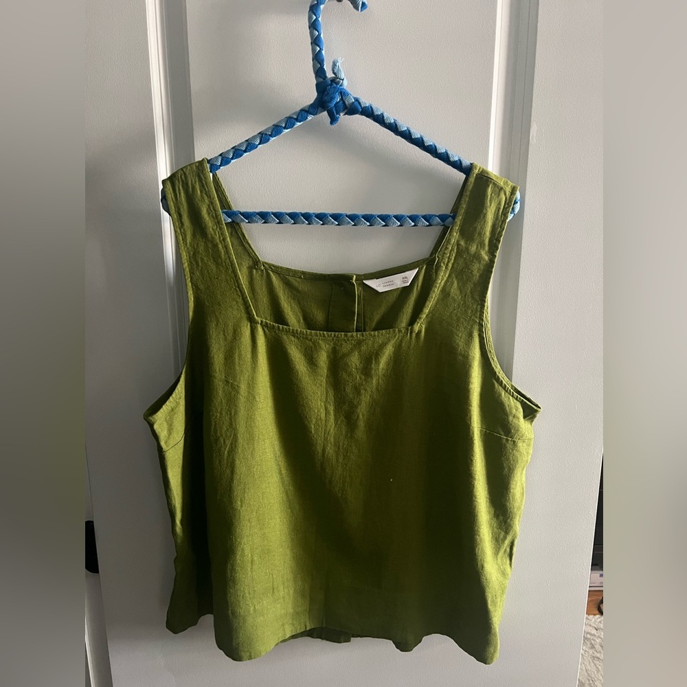 Lauren Conrad Green Boxy Linen Tank w Back Buttons